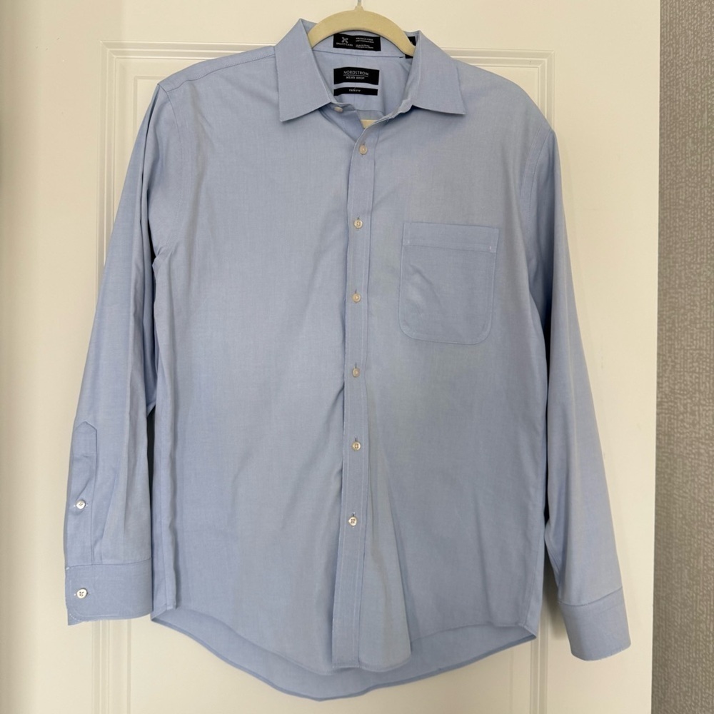 Nordstrom Light Blue Men's Trim Fit 100 % Cotton Dress Shirt 15 1/2 32-33